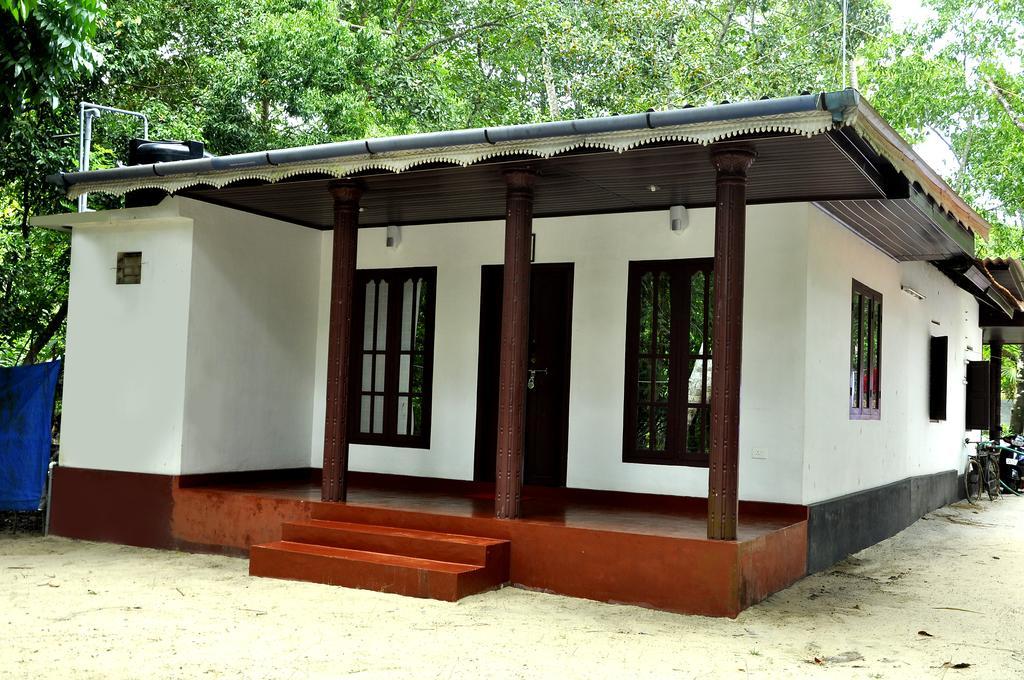 Marari Secret Beach Yoga Homestay Mararikulam Exteriör bild